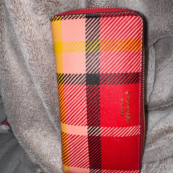 Kate Spade Vibrant Plaid Wallet - Picture 1 of 3